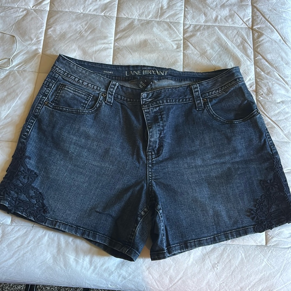 Lane Bryant shorts-Size 18